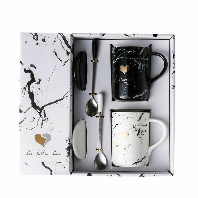 Premium Gift Set: Tea & Ceramic Cup Duo thumbnail
